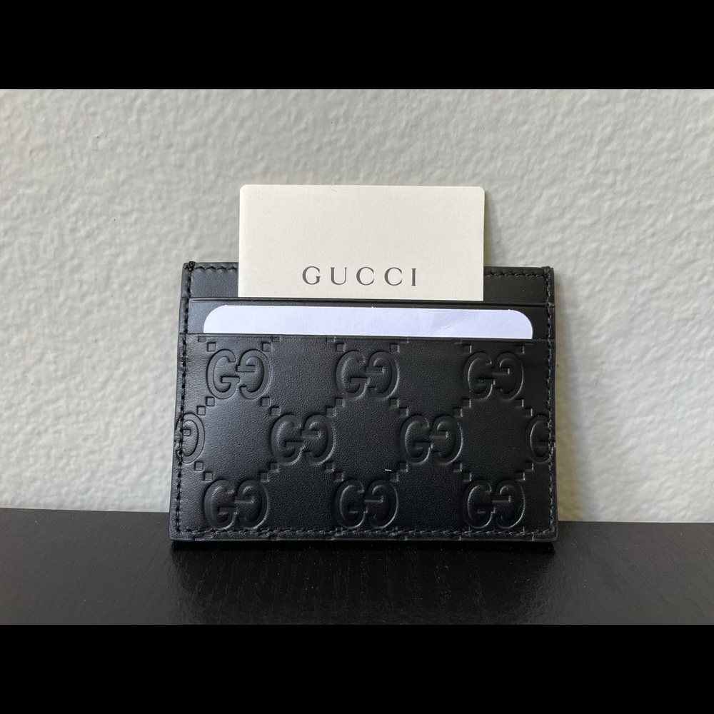 ✨NWT Authentic✨ Gucci cardholder / card case